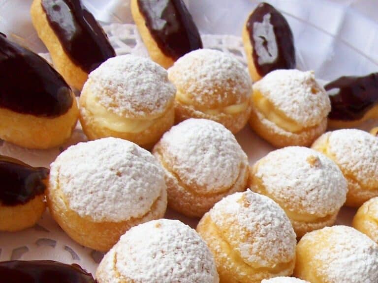 cream puffs and eclairs cream puffs and eclairs