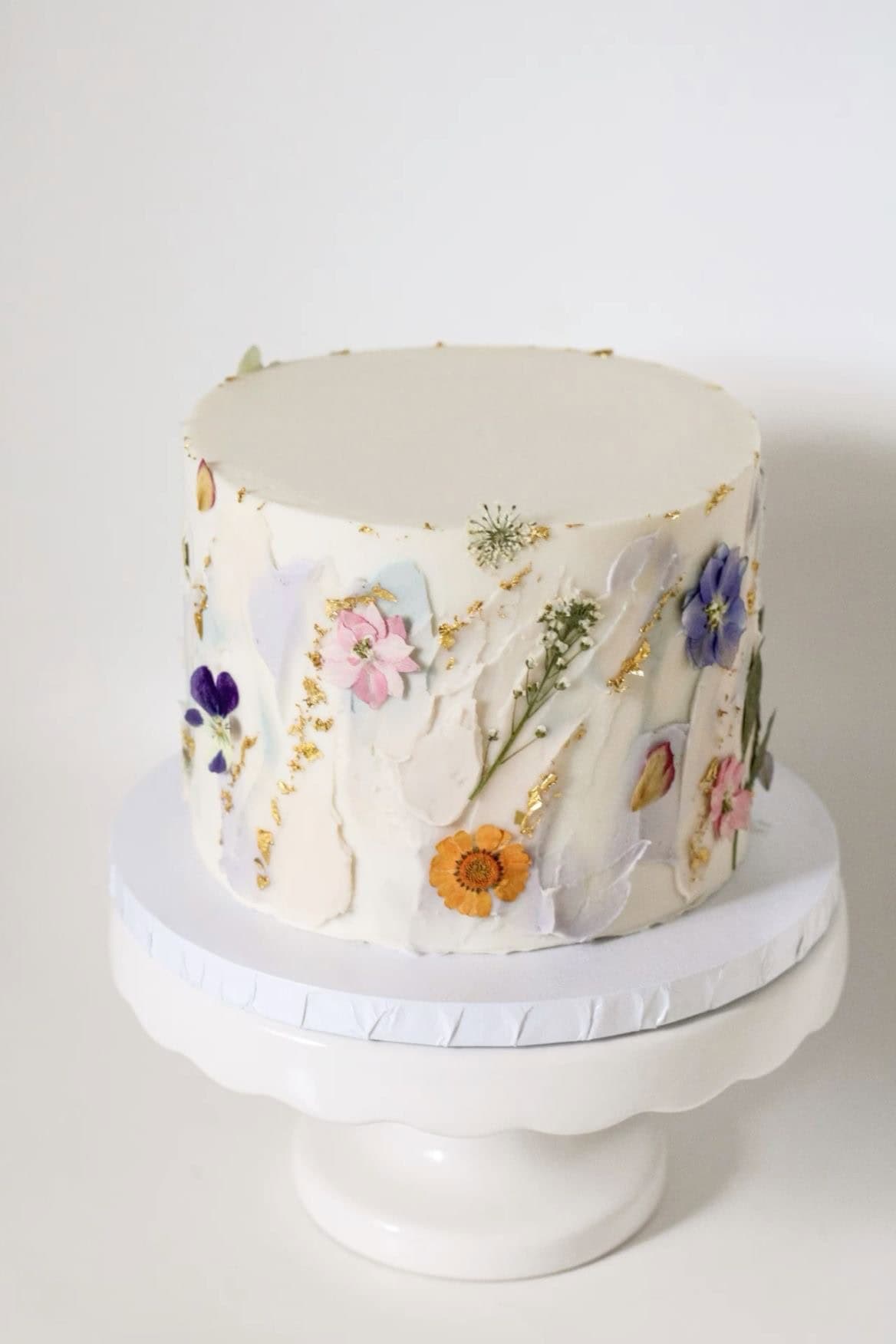 pressed flowers cake