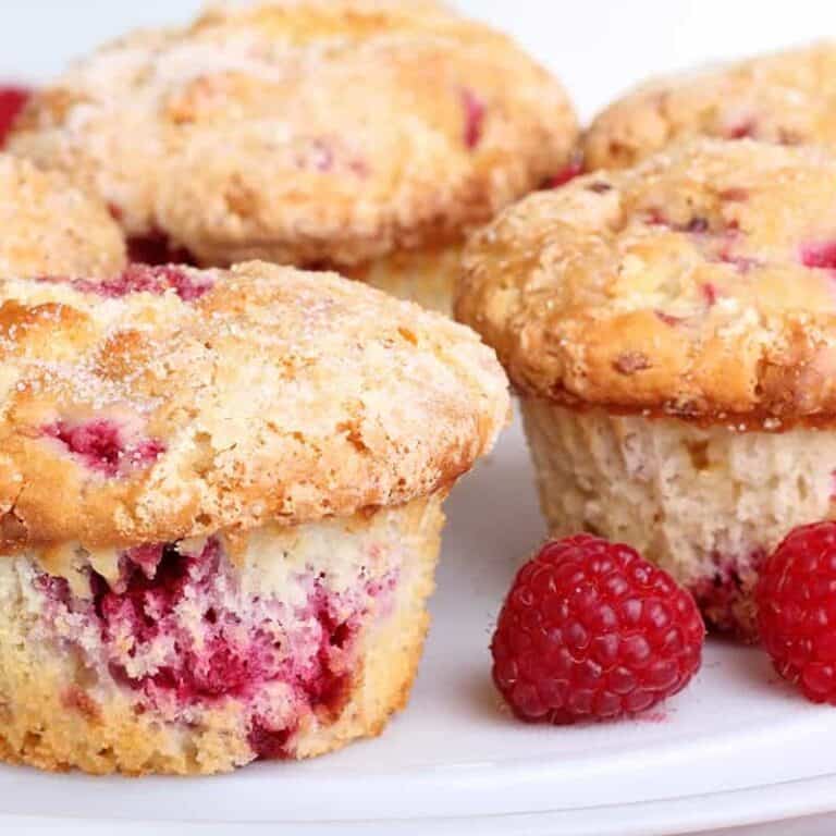 raspberry pecan cream cheese muffins raspberry pecan cream cheese muffins